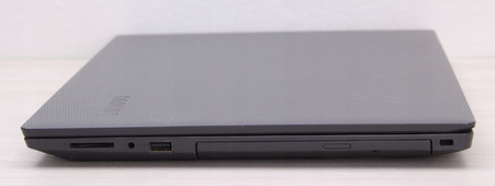 Lenovo V130-15IKB i5-7200U 20GB RAM 128GB SSD FHD GW12 Kl. A-